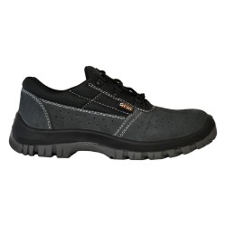 SCARPE ANTINFORTUNISTICA BASSE 'GOLEM' N. 40 (CP 1)